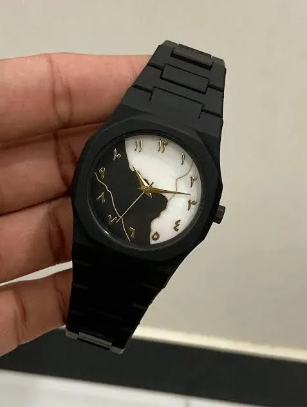 Black Arabic Aura Watch